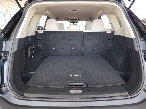 Certified 2023 Nissan Rogue SV AWD/4WD image 13