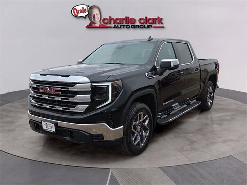 New 2026 GMC Sierra 1500 SLE w/ Preferred Package image 1