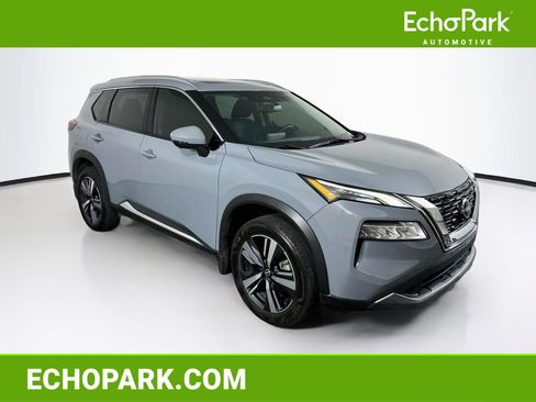 Used 2023 Nissan Rogue SL FWD image 1