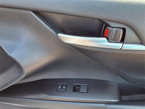 Used 2023 Toyota Camry LE image 93