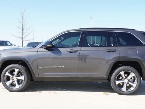 New 2026 Jeep Grand Cherokee Limited image 6