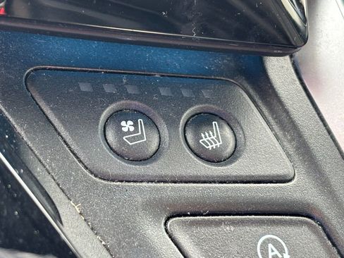 Used 2019 Honda Odyssey Elite image 9