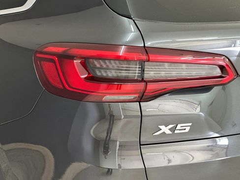 Used 2019 BMW X5 xDrive40i w/ Convenience Package image 12