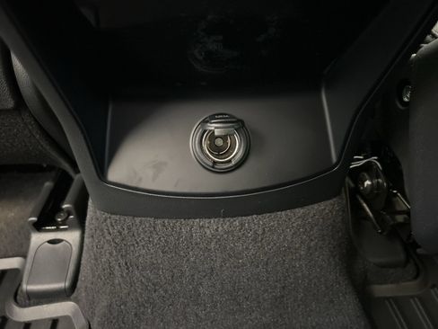 New 2026 Kia Sorento LX FWD image 13