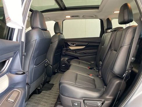 Used 2022 Subaru Ascent Limited w/ Technology Package AWD/4WD image 13