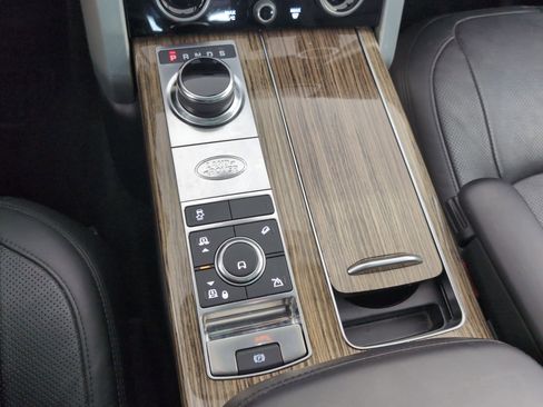 Used 2019 Land Rover Range Rover Supercharged image 15