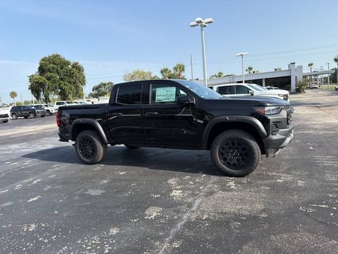 New 2026 Chevrolet Colorado Trail Boss AWD/4WD image 15