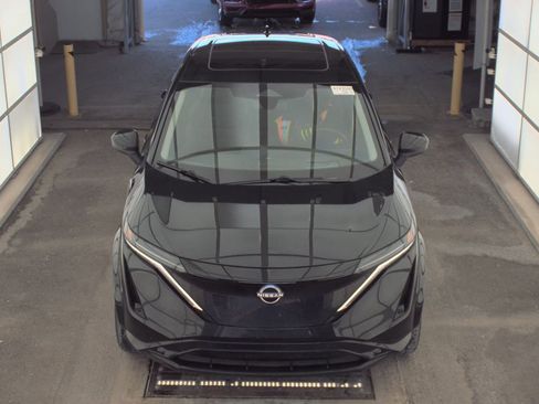 Used 2023 Nissan Ariya FWD image 2
