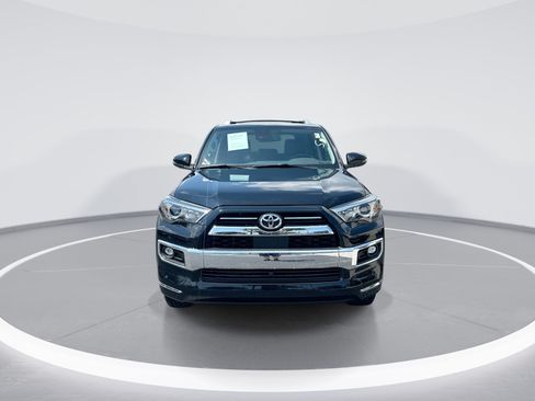 Used 2023 Toyota 4Runner Limited AWD/4WD image 3