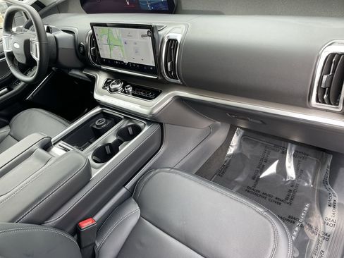 New 2026 Ford Expedition Max Platinum AWD/4WD image 11