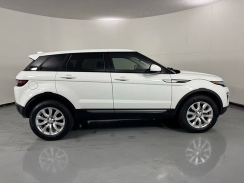 Used 2019 Land Rover Range Rover Evoque SE AWD/4WD image 5