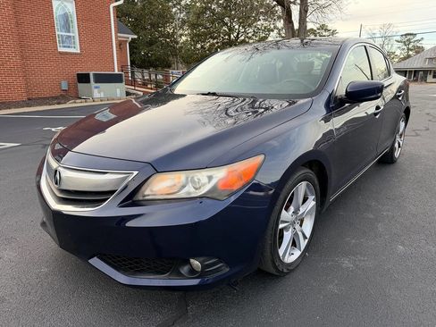 Used 2013 Acura ILX w/ Premium Package image 2