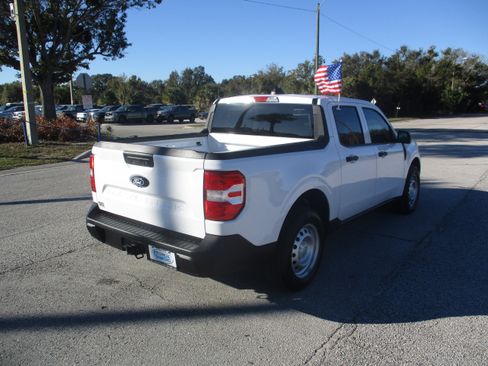 Used 2025 Ford Maverick XL w/ Equipment Group 102A image 7