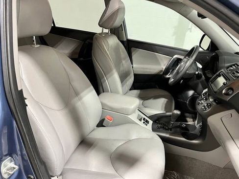 Used 2012 Toyota RAV4 Limited w/ Navigation Value Pkg AWD/4WD image 24