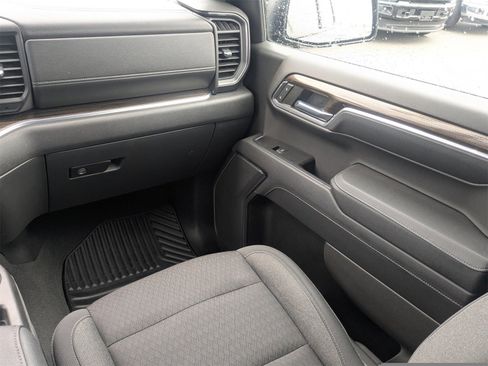 Used 2023 Chevrolet Silverado 1500 LT image 16