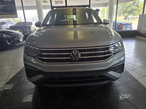 Used 2024 Volkswagen Tiguan S FWD image 2