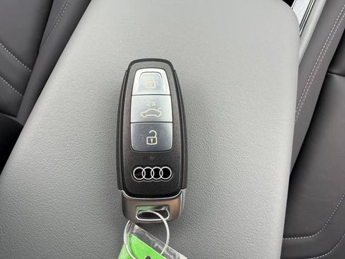 New 2026 Audi Q3 quattro 2.0T AWD/4WD image 34