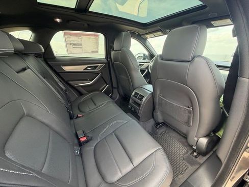 New 2026 Jaguar F-PACE R-Dynamic S AWD/4WD image 17