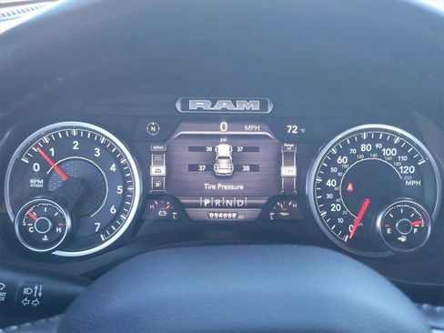 Certified 2023 RAM 1500 Big Horn image 34