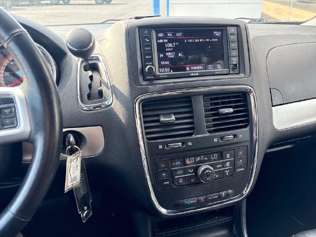 Used 2018 Dodge Grand Caravan GT w/ Safety Sphere Group FWD image 20