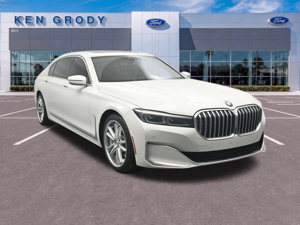 Used 2020 BMW 740i RWD image 18