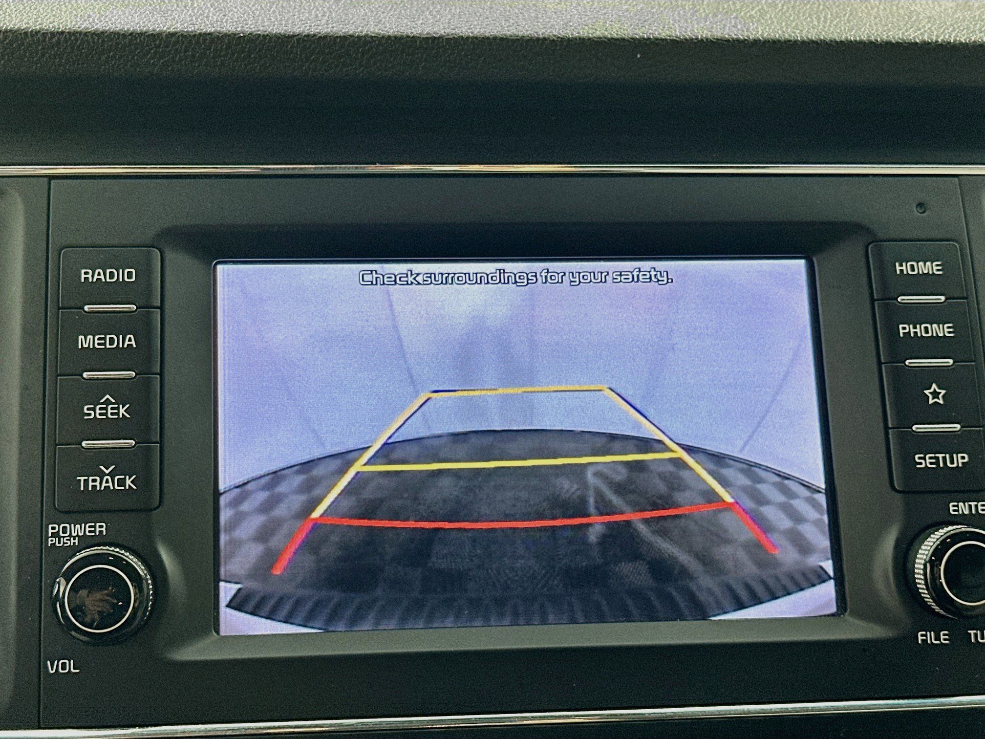 Used 2020 Kia Sedona LX FWD image 21