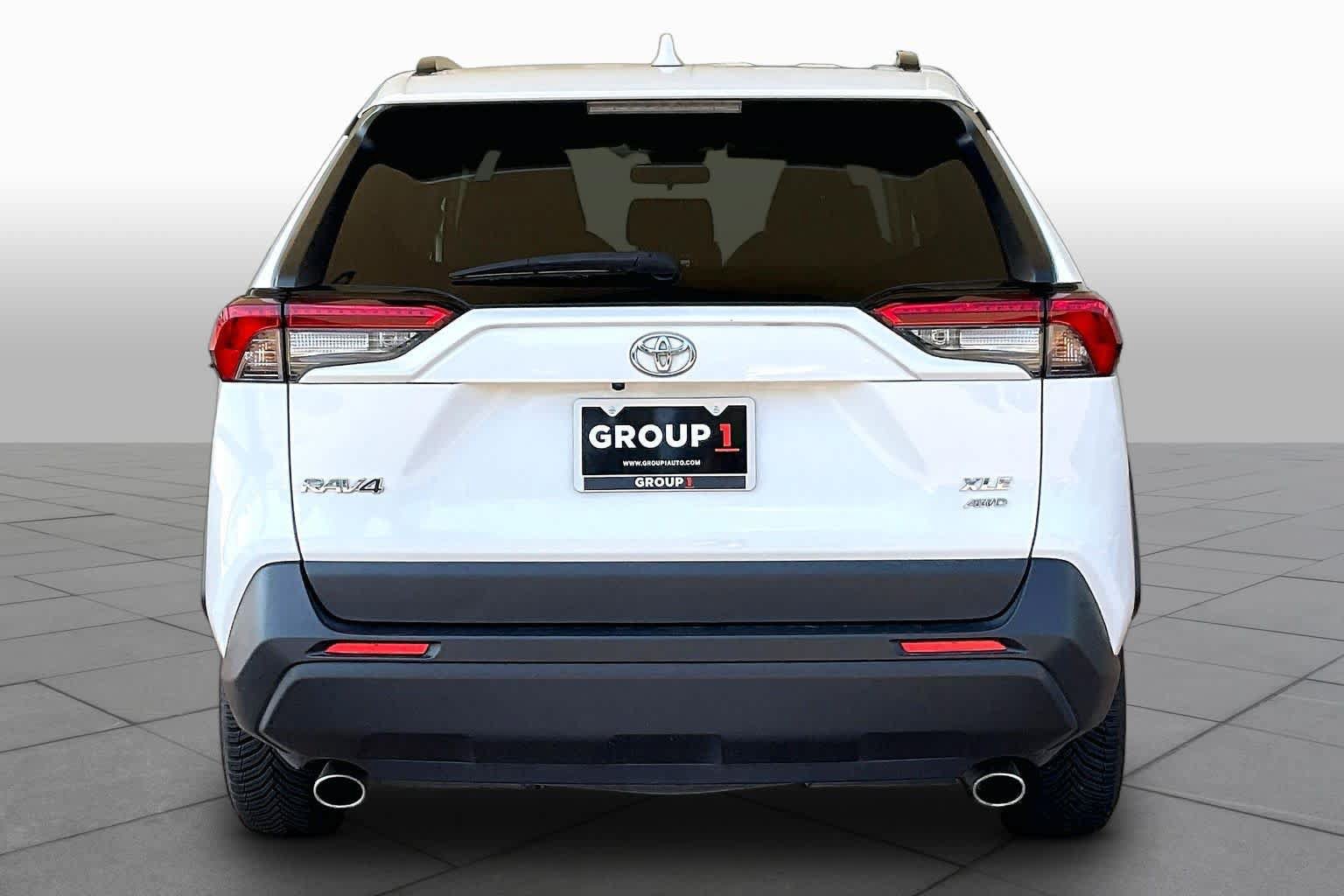 Used 2024 Toyota RAV4 XLE w/ Convenience Package AWD/4WD image 5