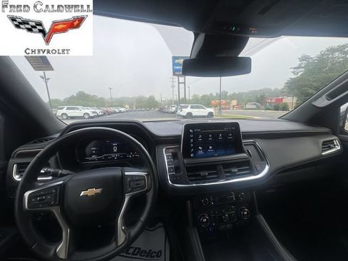 Used 2023 Chevrolet Tahoe Premier RWD image 10