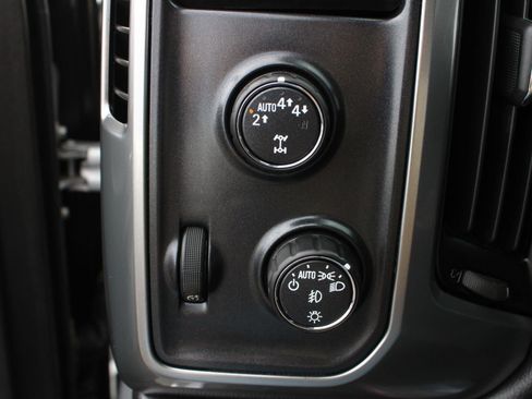 Used 2017 Chevrolet Silverado 1500 LT w/ All Star Edition AWD/4WD image 9