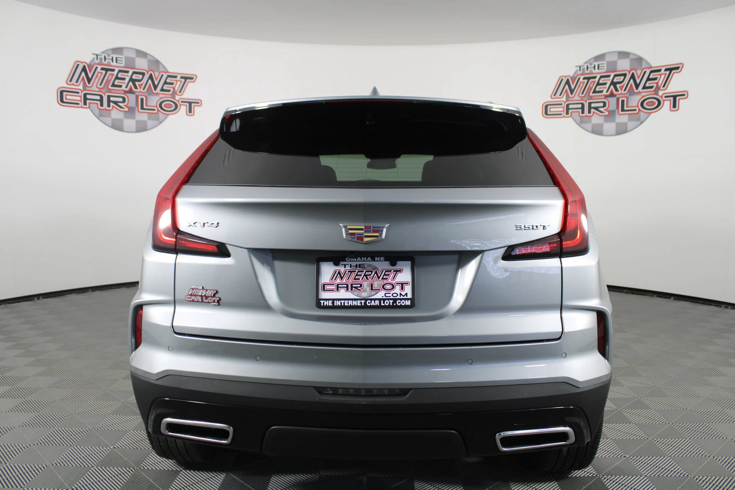Used 2024 Cadillac XT4 Premium Luxury FWD image 6