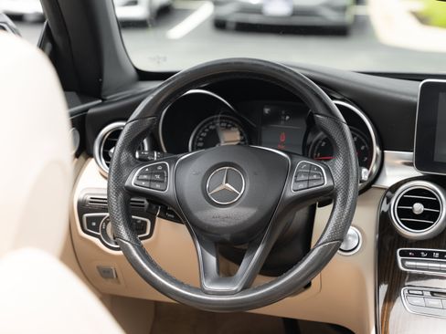 Used 2017 Mercedes-Benz C 300 4MATIC Cabriolet image 13