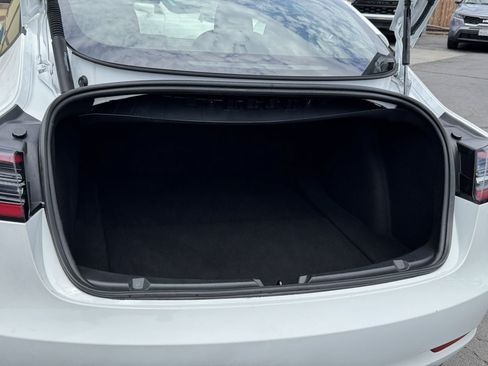 Used 2023 Tesla Model 3 Standard Range RWD image 11