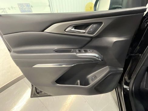 Used 2024 Chevrolet Traverse LT AWD/4WD image 22