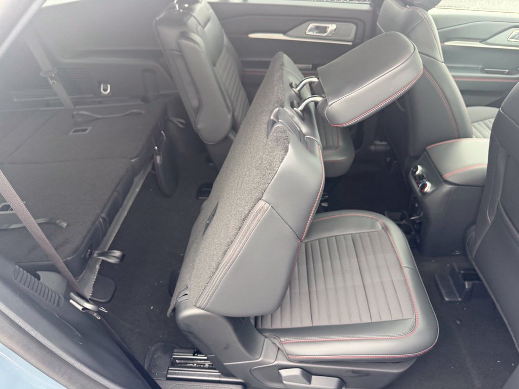 New 2026 Ford Explorer ST-Line w/ ST-Line Street Pack AWD/4WD image 57
