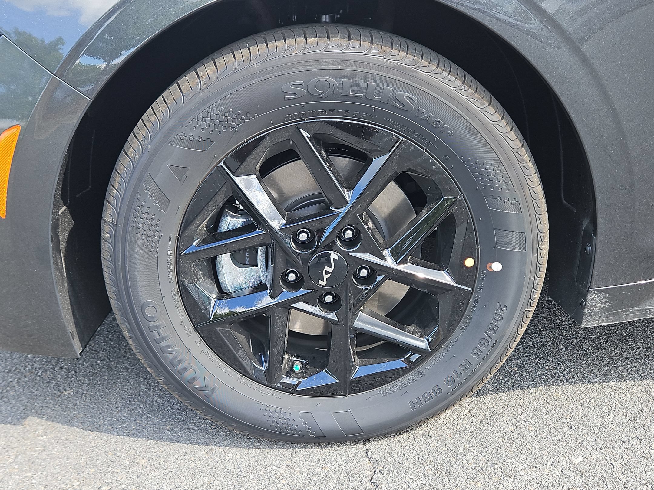 New 2026 Kia K5 LXS FWD image 13