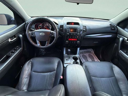 Used 2013 Kia Sorento EX image 31