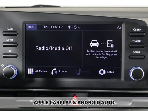 Used 2023 Hyundai Elantra SEL w/ Preferred Accessory Package image 6