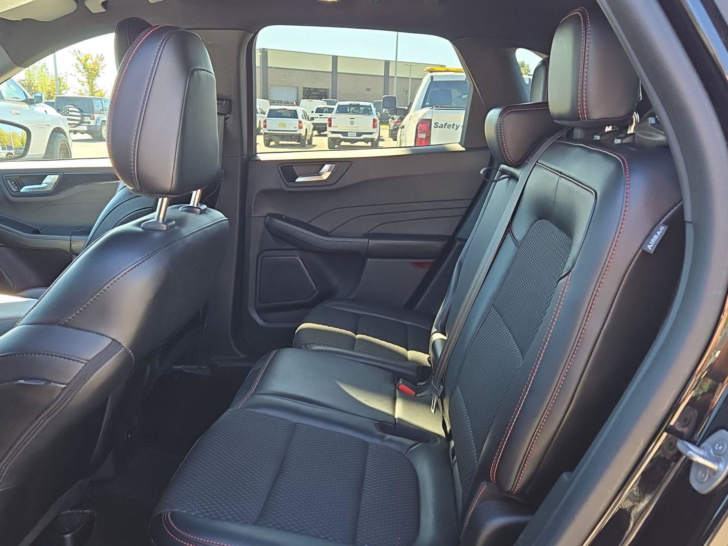 Used 2023 Ford Escape ST-Line w/ Tech Pack #1 AWD/4WD image 14