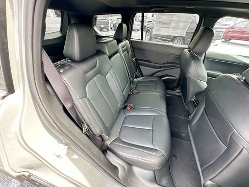 New 2026 Jeep Cherokee Limited AWD/4WD image 33