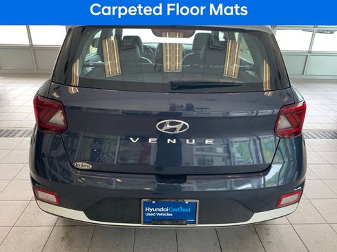 Certified 2023 Hyundai Venue Limited FWD image 14