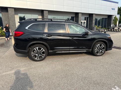 Used 2023 Subaru Ascent Limited AWD/4WD image 13