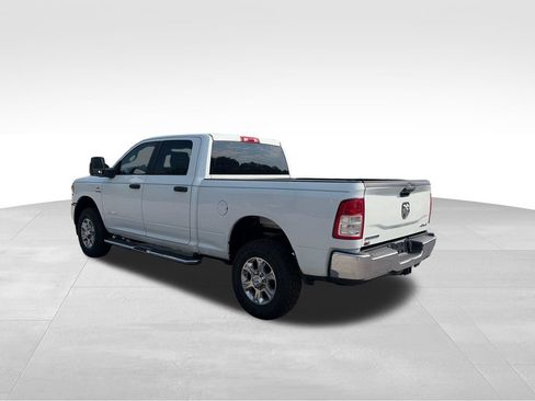 Used 2024 RAM 2500 Big Horn w/ Off Road Package AWD/4WD image 4