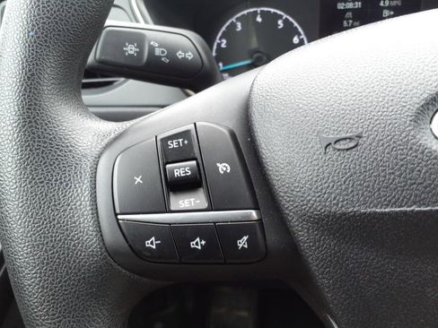 Used 2022 Ford Escape SE w/ SE Sport Appearance Package image 15