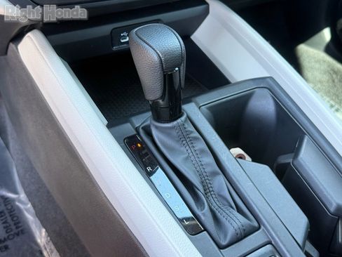 Used 2025 Honda Accord SE image 26