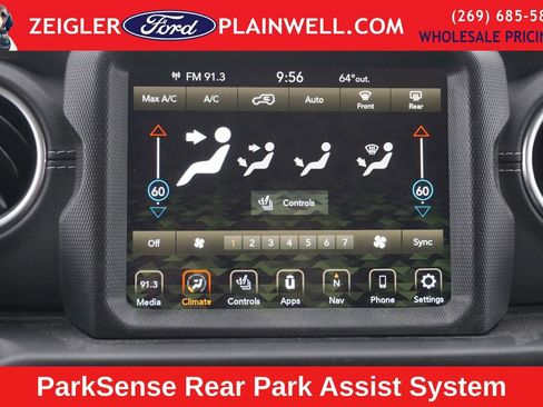 Used 2020 Jeep Wrangler Unlimited Sahara w/ Dual Top Group image 17