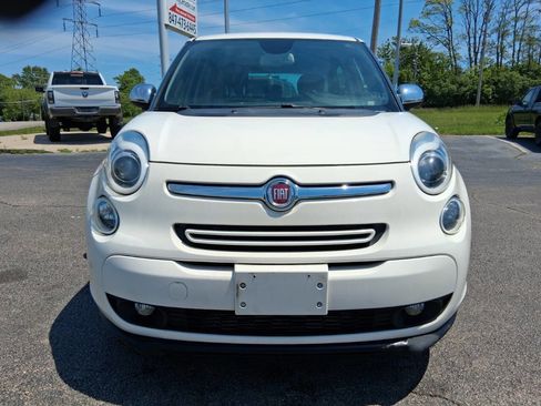 Used 2014 FIAT 500L Lounge FWD image 2