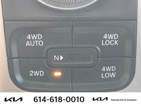 Used 2016 RAM 1500 Laramie w/ Convenience Group AWD/4WD image 30