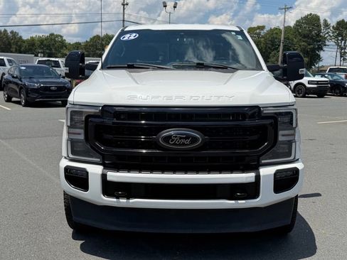Used 2022 Ford F250 Lariat w/ Black Appearance Package AWD/4WD image 9