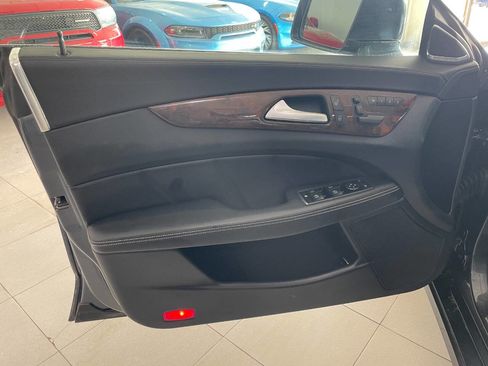 Used 2014 Mercedes-Benz CLS 550 4MATIC image 13
