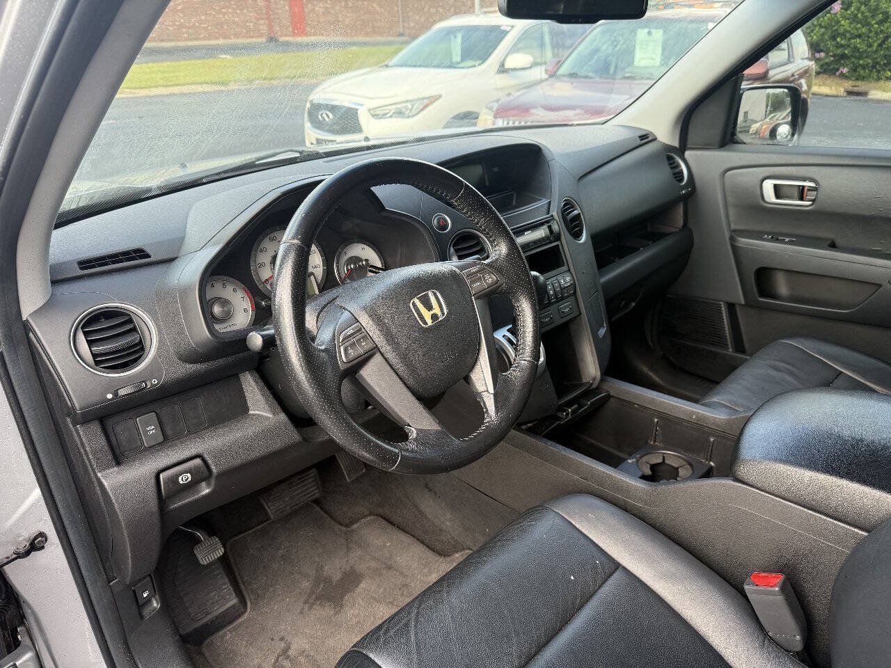 Used 2010 Honda Pilot EX-L image 18